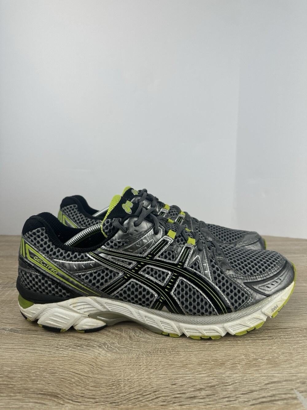 ASICS GEL 1170 Running Shoes Gray Black Green Men’s US 12 EU 46.5 T1P0N